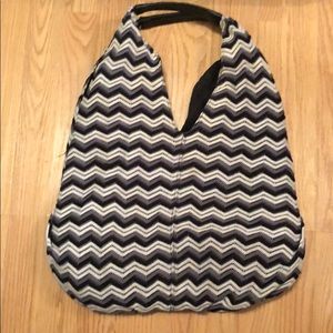 Crochet black/white/gray purse